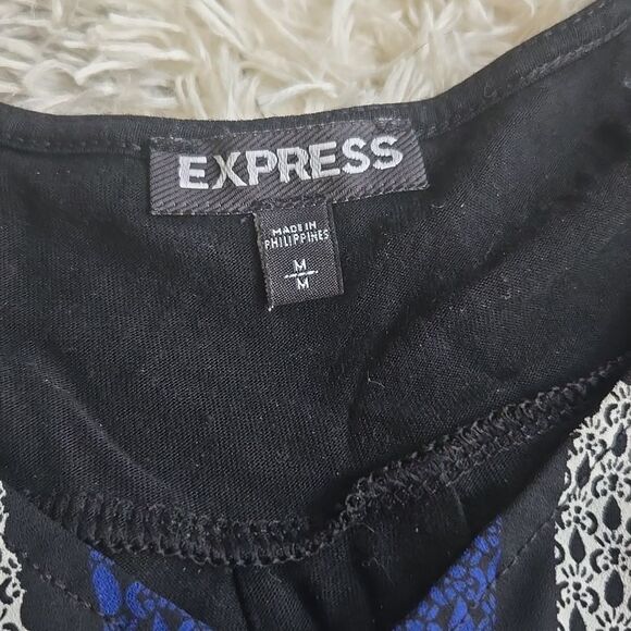 Express Navy and Black Patterned Sleeveless Top - Picture 3 of 4